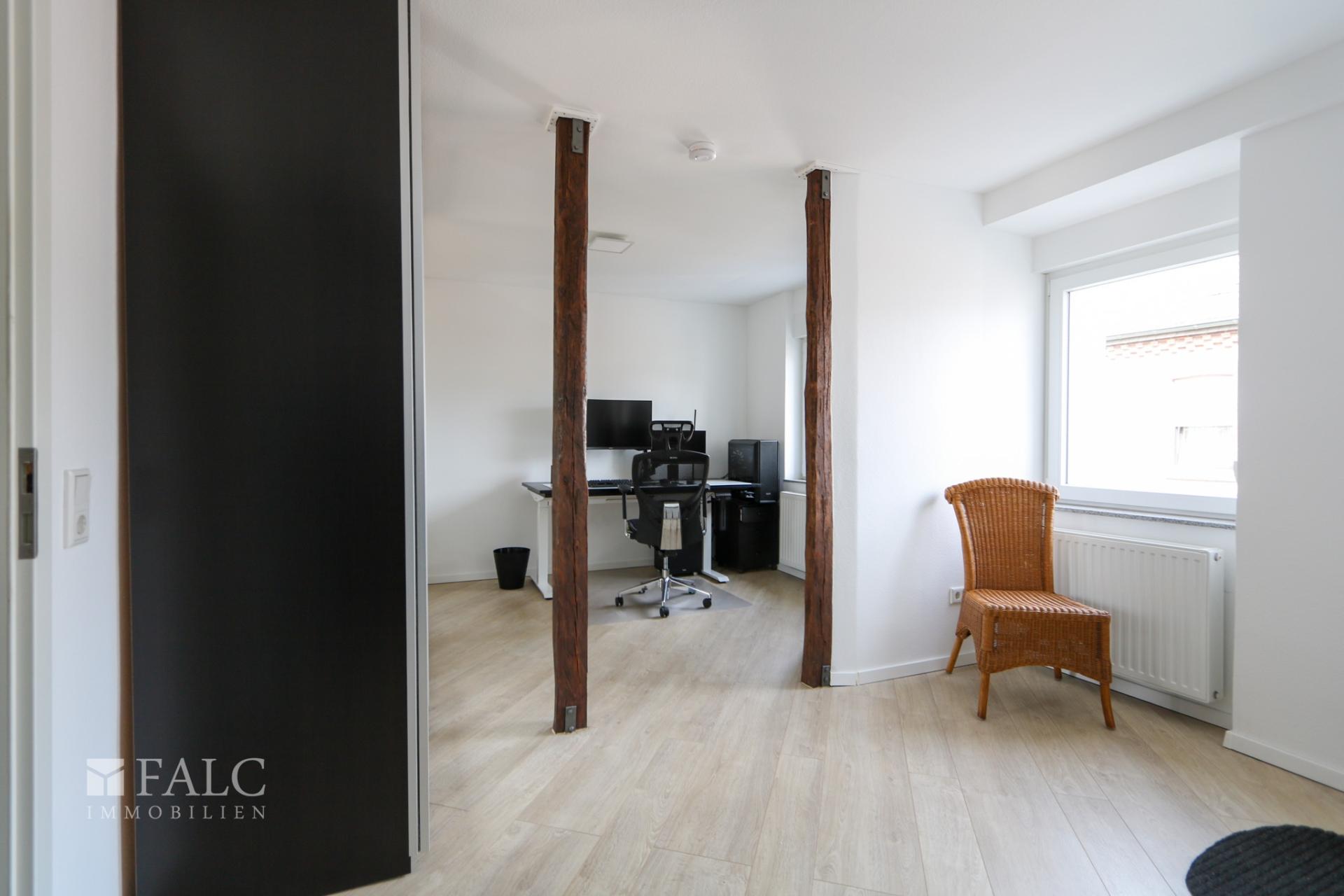 Arbeitszimmer OG